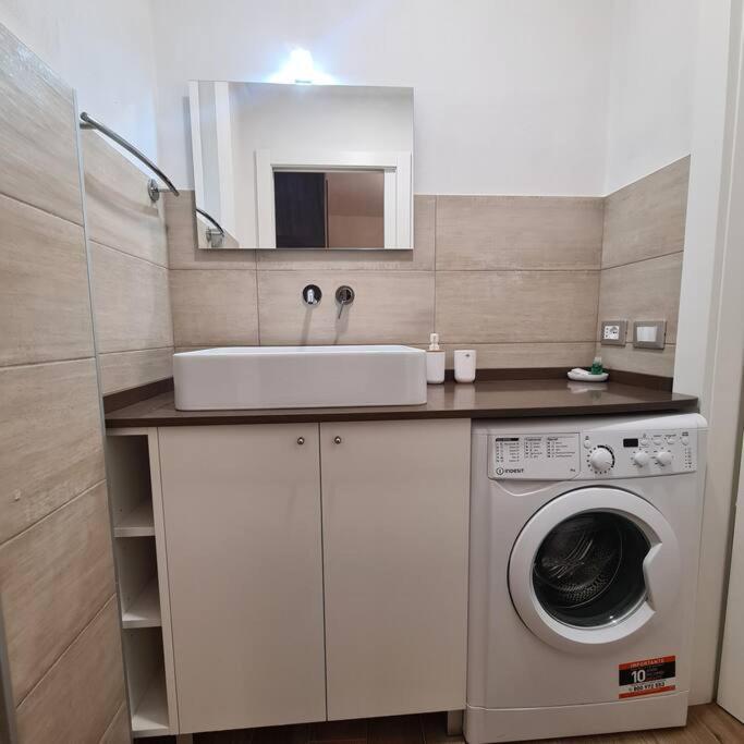 Apartment Garibaldi Pavia Kültér fotó